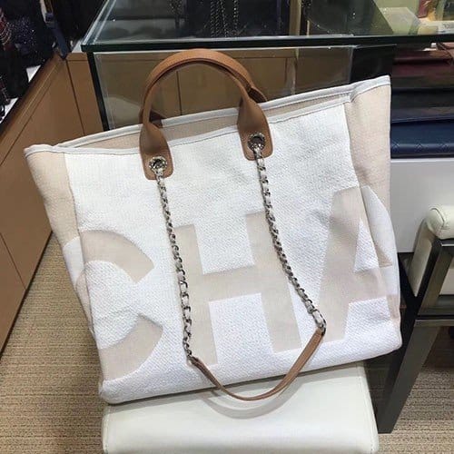 CHANEL 샤넬 도빌 쇼퍼백 AS57161