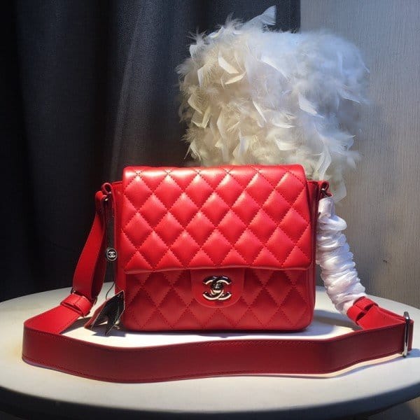 CHANEL 샤넬 크로스백