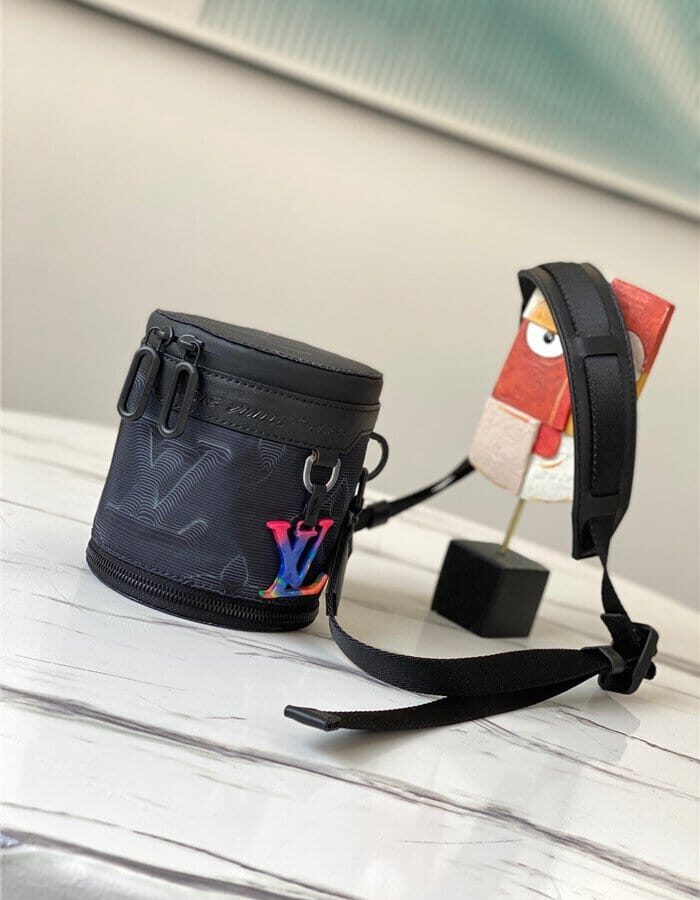 LOUIS VUITTON 루이비통 익스팬더블 폴로숑 파우치