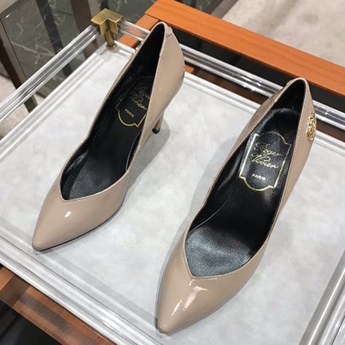ROGER VIVIER 로저비비에 힐 봄신상