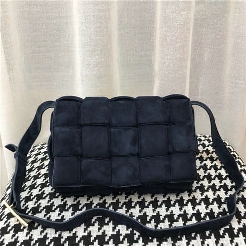BOTTEGA VENETA 보테가베네타 카세트백 B0106-3