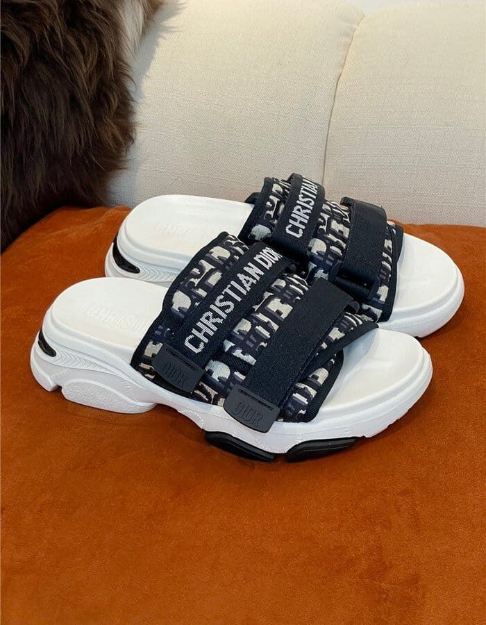 DIOR 디올 남여공용 슬리퍼 D31022 3COLOR