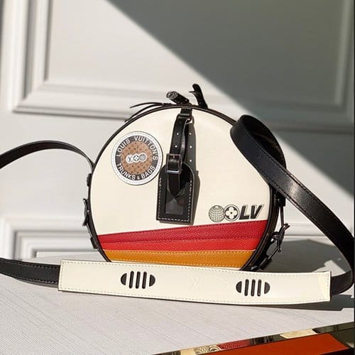 LOUIS VUITTON 루이비통 모노그램 스트라이프 부아뜨 샤포 수플 M55653신상