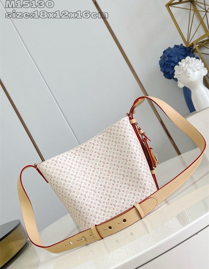 LOUIS VUITTON 루이비통 올 인 BB 듄 샌드 프리폴 숄더백 M15130