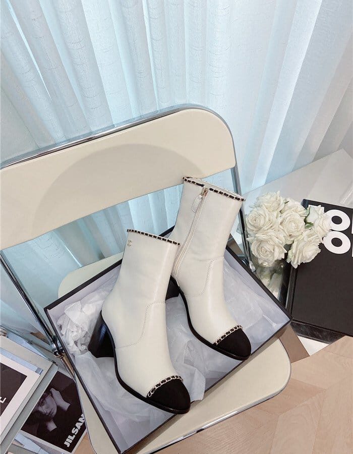 CHANEL 샤넬 여성용 부츠 (굽높이6.5CM) C34518 2COLOR