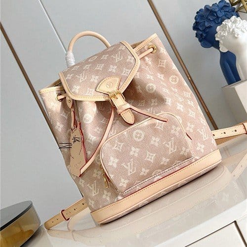 LOUIS VUITTON 루이비통 몽수리 백팩 PM M15135