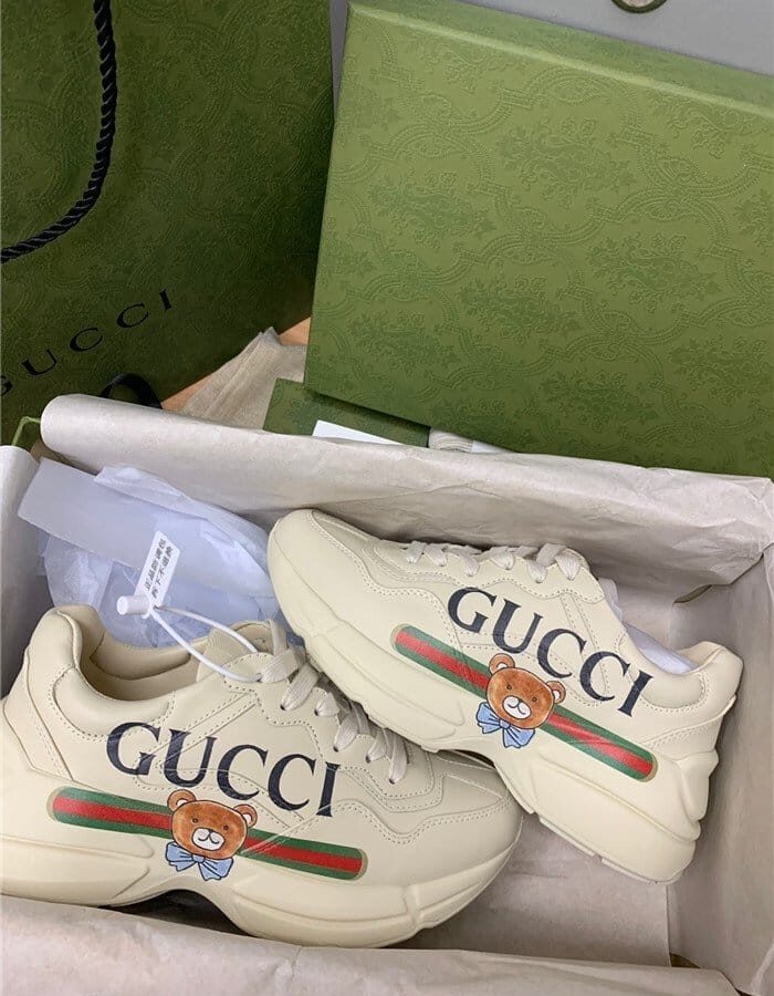 GUCCI 구찌 라이톤 곰돌이 남여공용 스니커즈 G80800