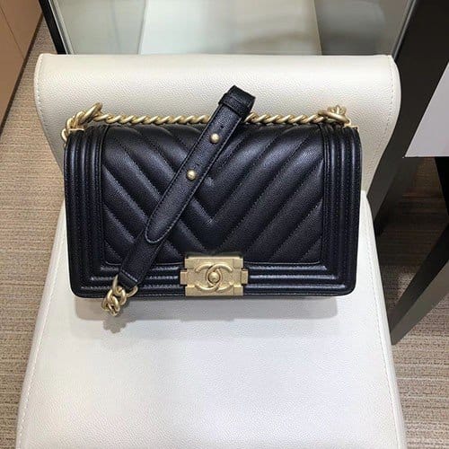 CHANEL 샤넬 리보이백 25CM ALEBOY AS92058