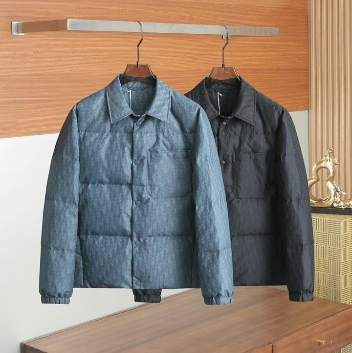 ●1월 판매 4위● DIOR 디올 오블리크 테크니컬 다운 자켓