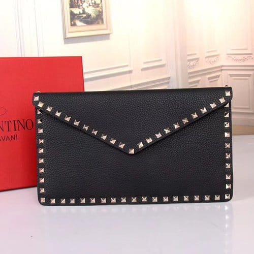 VALENTNIO 발렌티노 락스터드 엔벨롭 클러치 30CM V632010