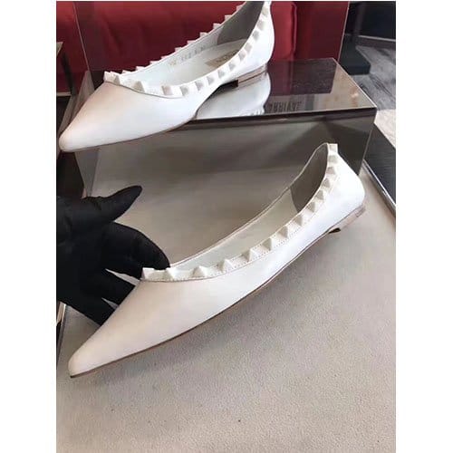 VALENTINO 발렌티노 락스터드 플랫 1cm M1346-14