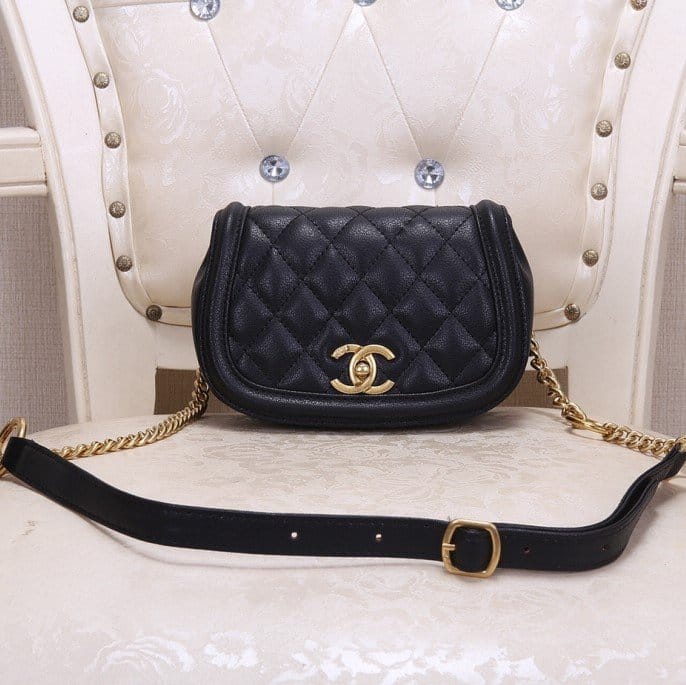 CHANEL 샤넬 크로스백