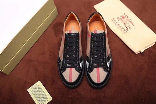 BURBERRY 버버리 로우탑 스니커즈