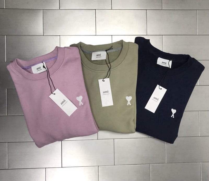 AMI 아미 드 꾀흐 스웻 맨투맨