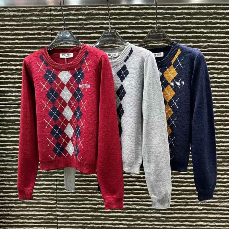 MIUMIU 미우미우 아가일 라운드니트