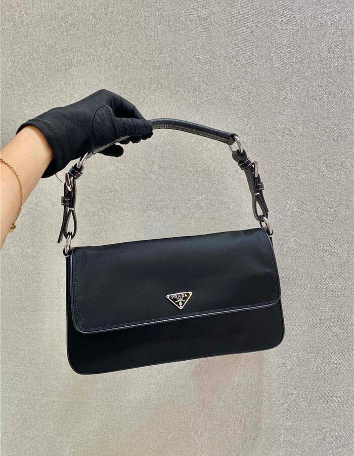 PRADA 프라다 나일론 토트&숄더백 1BD677