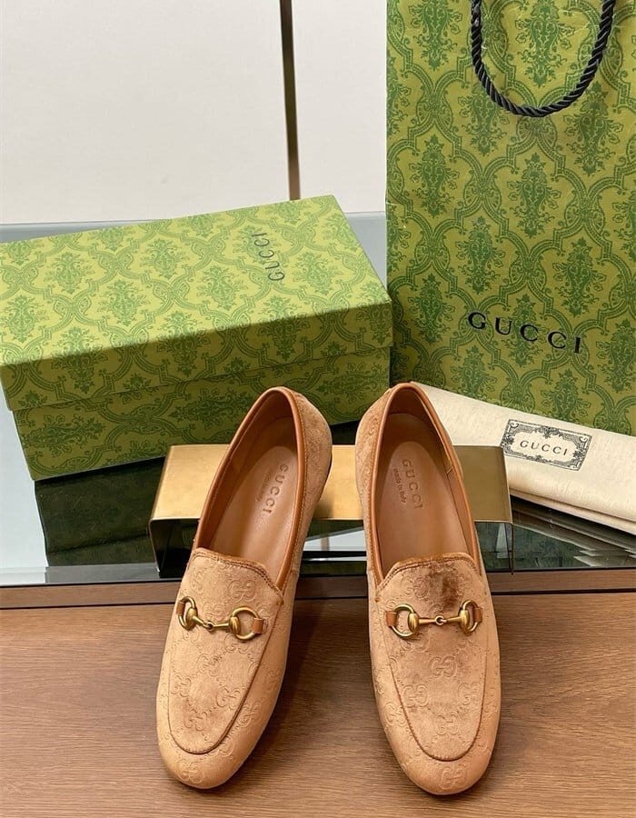 GUCCI 구찌 여성용 로퍼 G50946-2 2024/신상 2COLOR