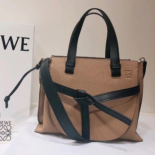 LOEWE 로에베 게이트 탑 핸드백 L108090-1
