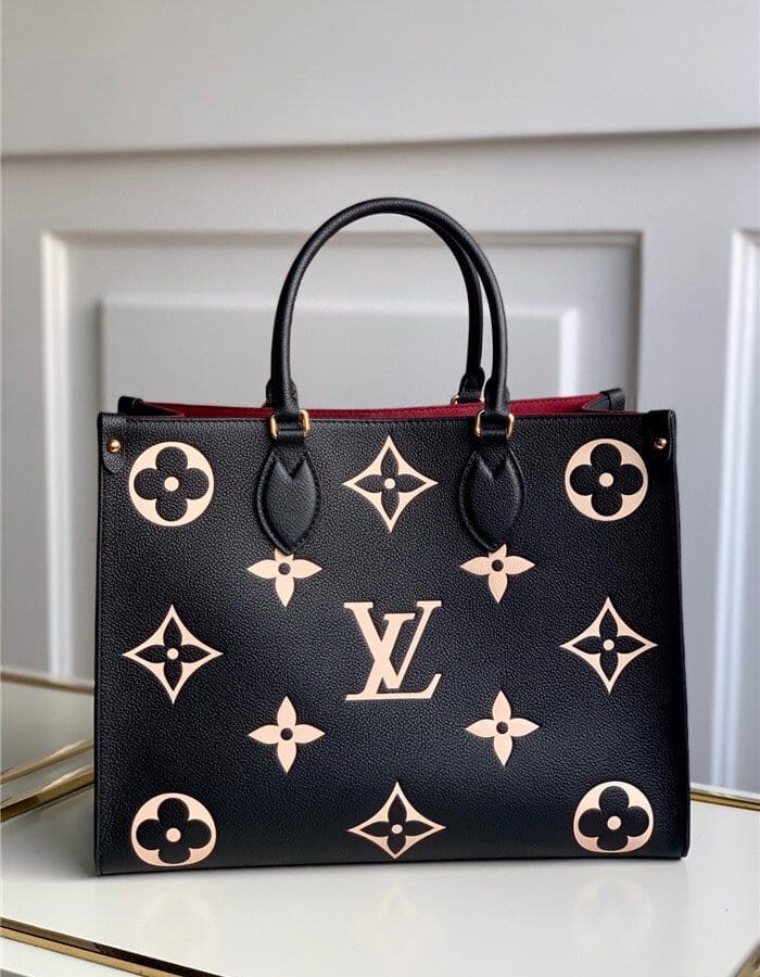 LOUIS VUITTON 루이비통 온더고 토트백 M45494 신상