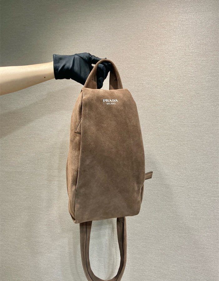 PRADA 프라다 스웨이드 백팩 2VZ114