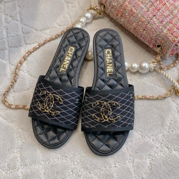 CHANEL 샤넬 여성용 슬리퍼 C85557 2COLOR