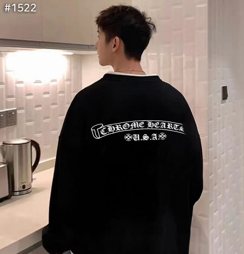 CHROME HEARTS 크롬하츠 헐리우드 스크립트 레터링 맨투맨 티셔츠