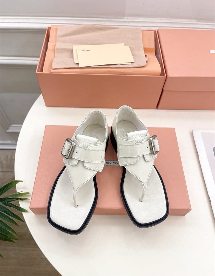 MIUMIU 미우미우 여성용 샌들 (굽높이3CM) M96848-2 2024/신상 2COLOR