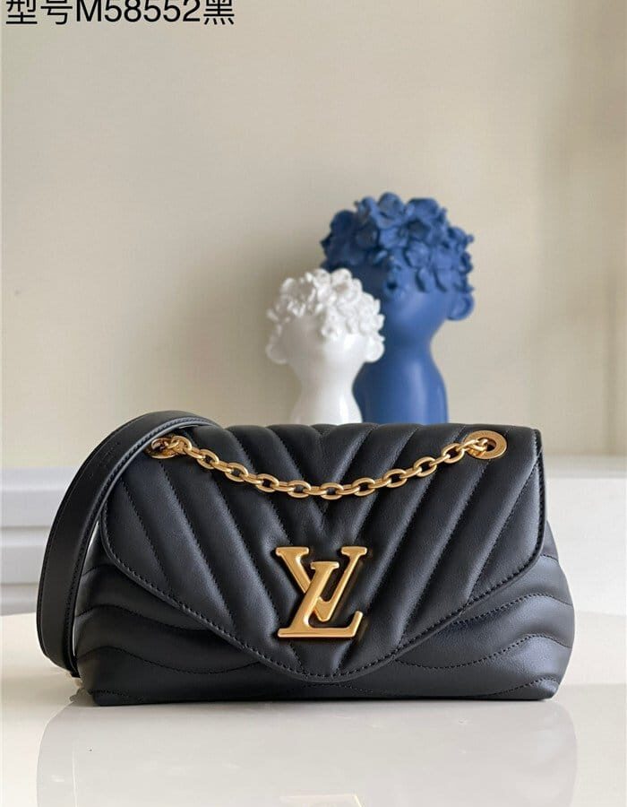 LOUIS VUITTON 루이비통 뉴웨이브 체인백 M58552