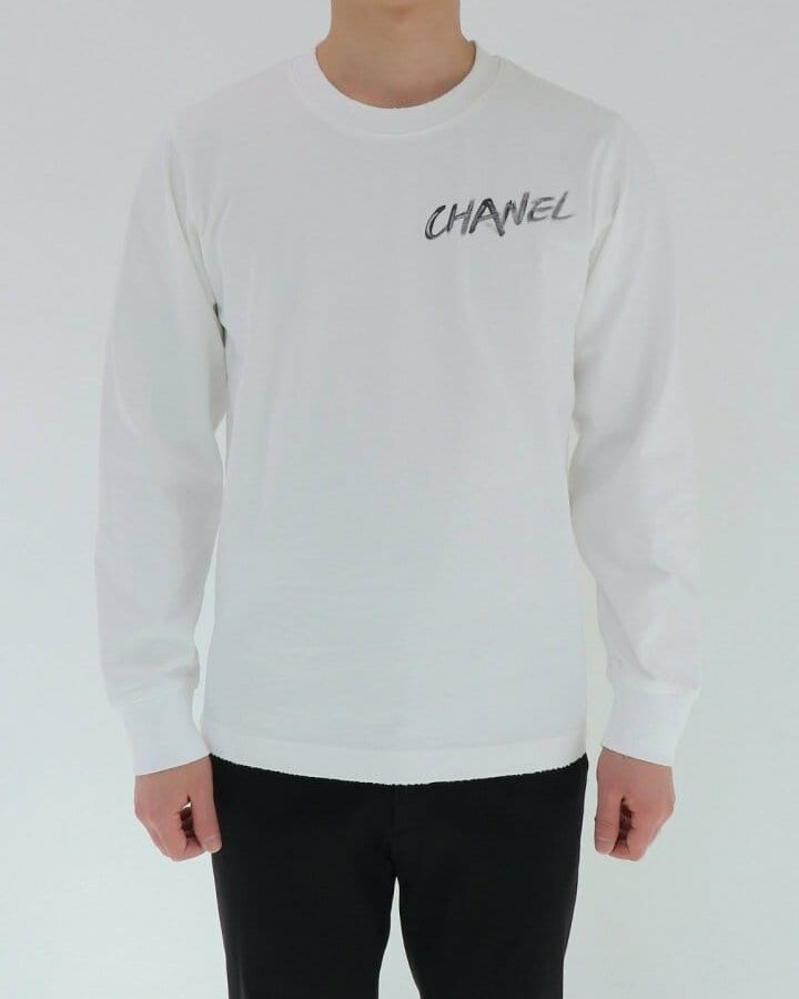 CHANEL 샤넬 까멜리아 핸드페인팅 맨투맨 2COLOR