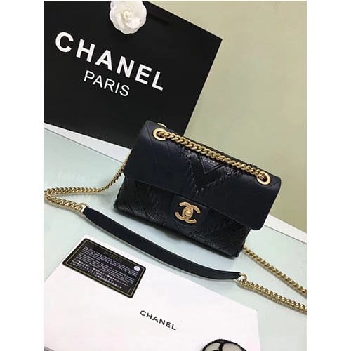 CHANEL 샤넬 가죽 플랩백
