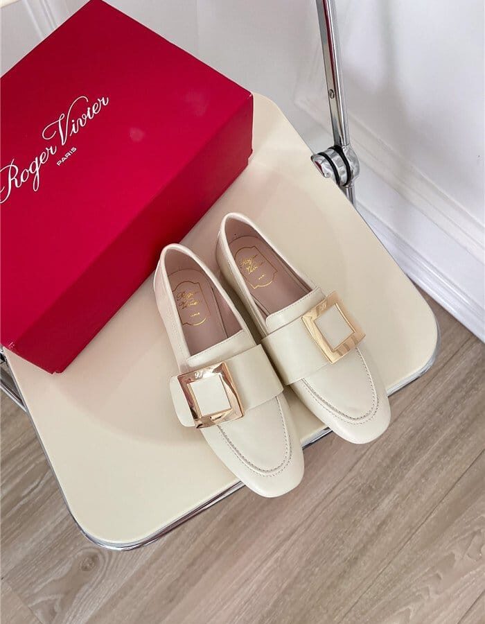 ROGER VIVIER 로저비비에 여성용 단화 R18040