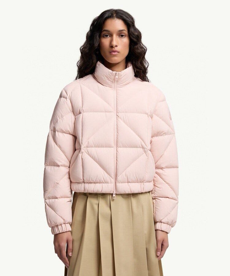 MONCLER 몽클레어 017 ANAFI 아나피 구스다운 숏패딩 2COLOR