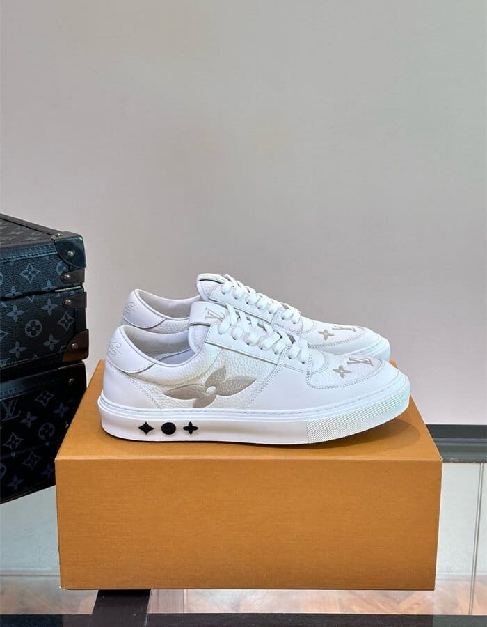 LOUIS VUITTON 루이비통 남성용 스니커즈 L96339 2COLOR