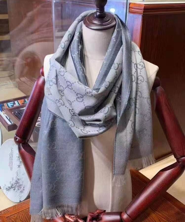 GUCCI 구찌 머플러 31418