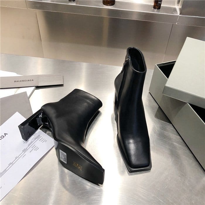 BALENCIAGA 발렌시아가 여성용 부츠 (굽높이8.5CM) B65055-2 2020/신상