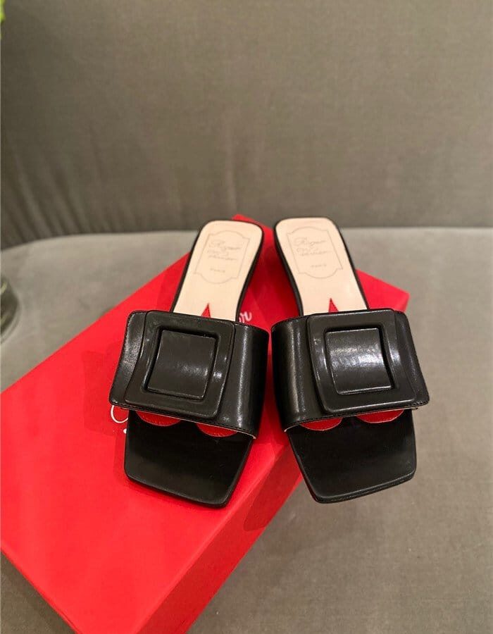 ROGER VIVIER 로저비비에 여성용 슬리퍼 R648990-2