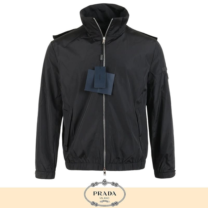 PRADA 프라다 클래식 블랙 삼각로고 빅후드 바람막이