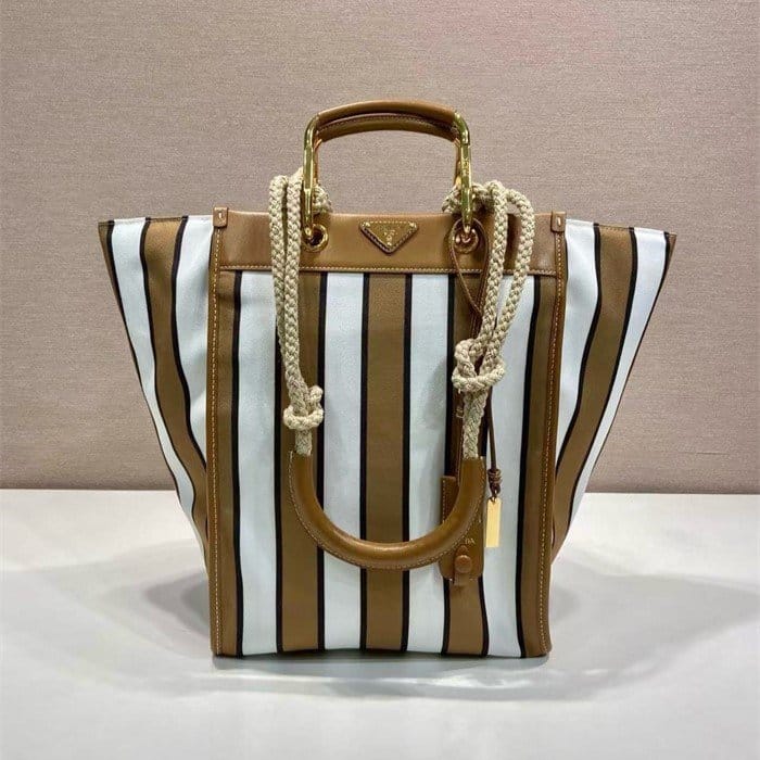 PRADA 프라다 프린트 라지 토트백 1BG561