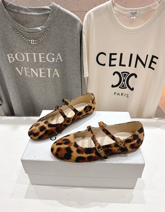 CELINE 셀린느 여성용 단화 C62887 2COLOR