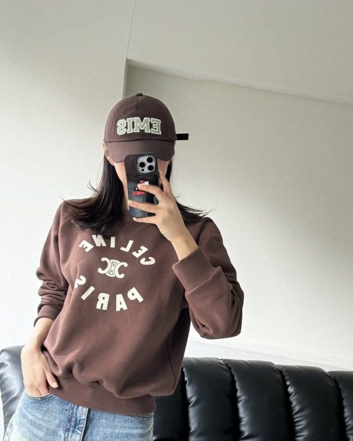 CELINE 셀린느 카카오 기모 맨투맨