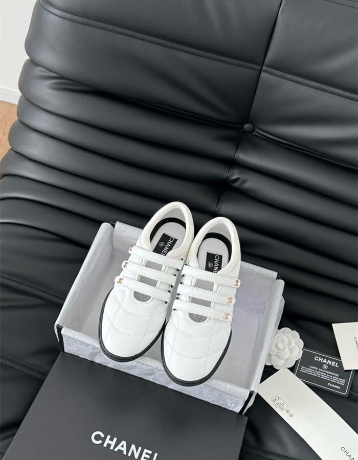 CHANEL 샤넬 여성용 스니커즈 C61613-2 2024/신상