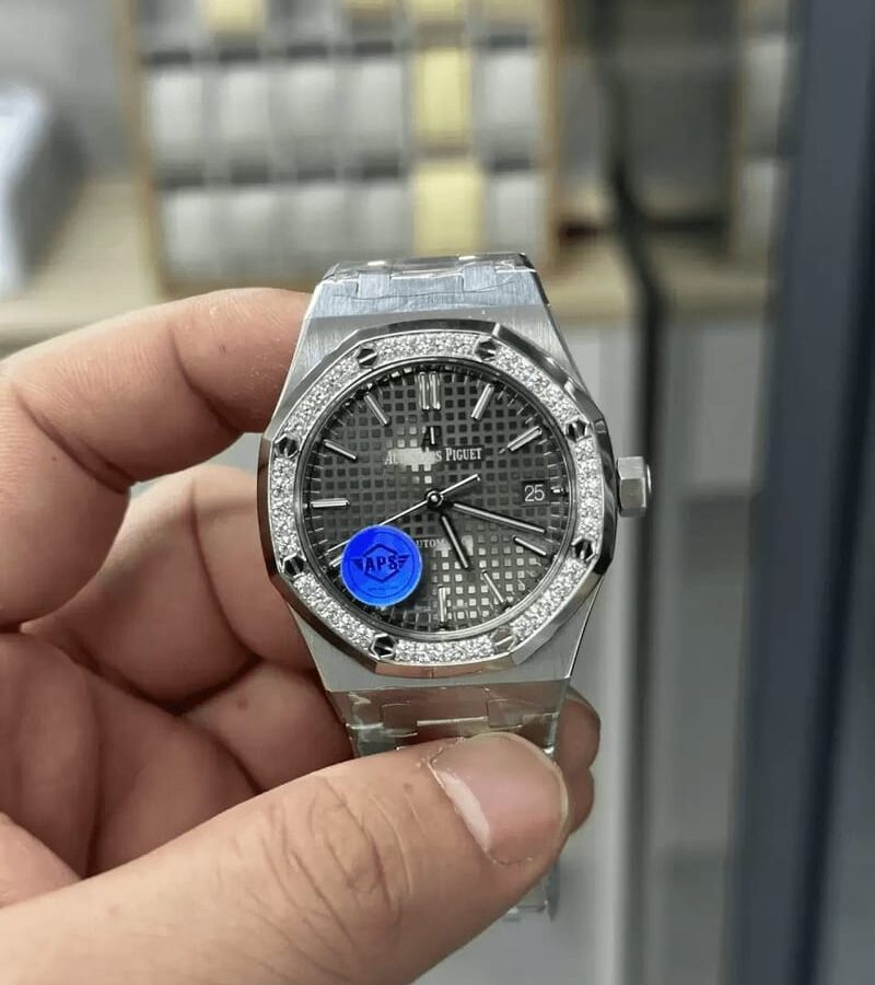 AUDEMARS PIGUET 오데마피게 로얄오크 37MM 그레이 다이얼 다이아베젤 15451