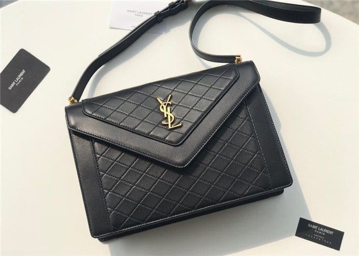 SAINT LAURENT 생로랑 가비 사첼 퀄팅 숄더백 Y668863