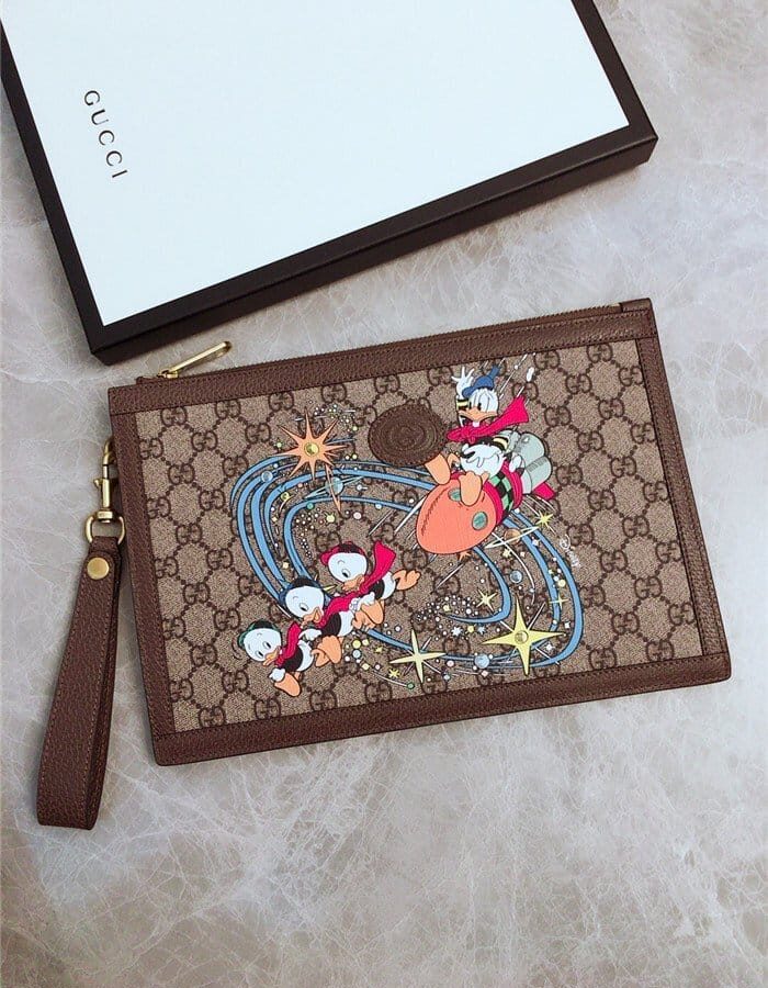 GUCCI 구찌 디즈니 콜라보 도널드 덕 파우치 647925 2020/신상