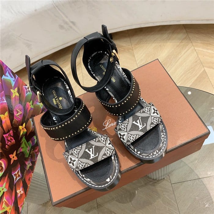 LOUIS VUITTON 루이비통 여성용 샌들 (굽높이9CM) L60190-4 4COLOR