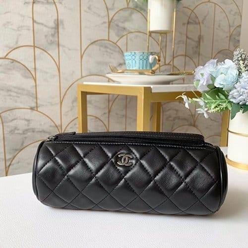 CHANEL 샤넬 파우치백 AS00121