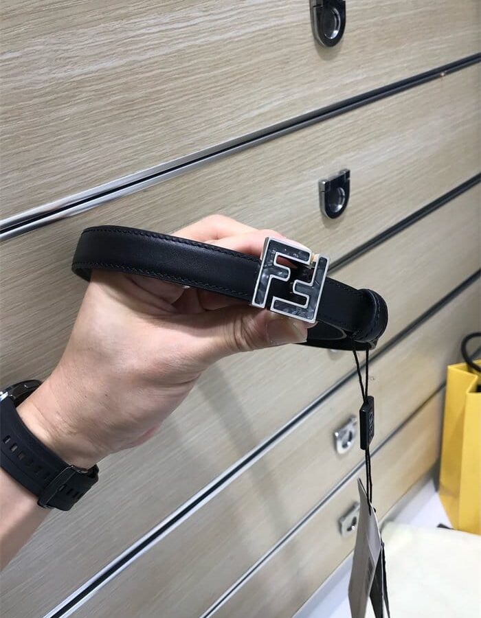 FENDI 펜디 여성용 벨트 2.0CM 2024/신상