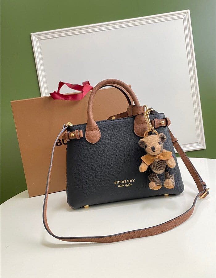 BURBERRY 버버리 배너백 미듐 B7940 2COLOR