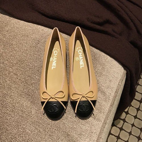 CHANEL 샤넬 단화 (220,250사이즈 주문제작)