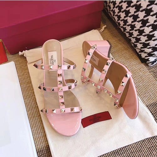 VALENTINO 발렌티노 락스터드 샌들힐 6cm M1347-4